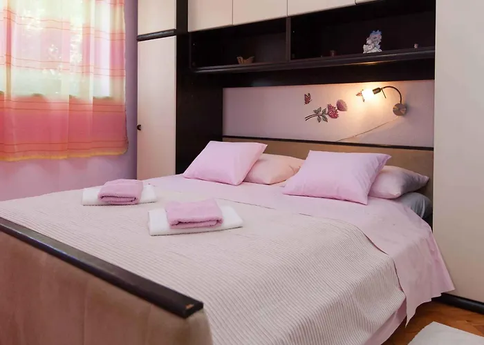 Διαμέρισμα In With Two-bedrooms 2
