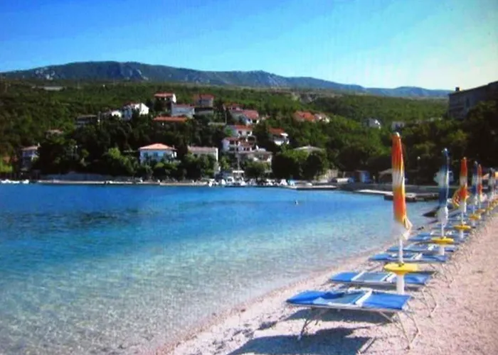 In With Two-bedrooms 2 * Jadranovo